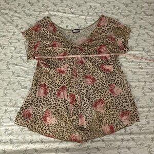 Zoey Beth Blouse - No tag